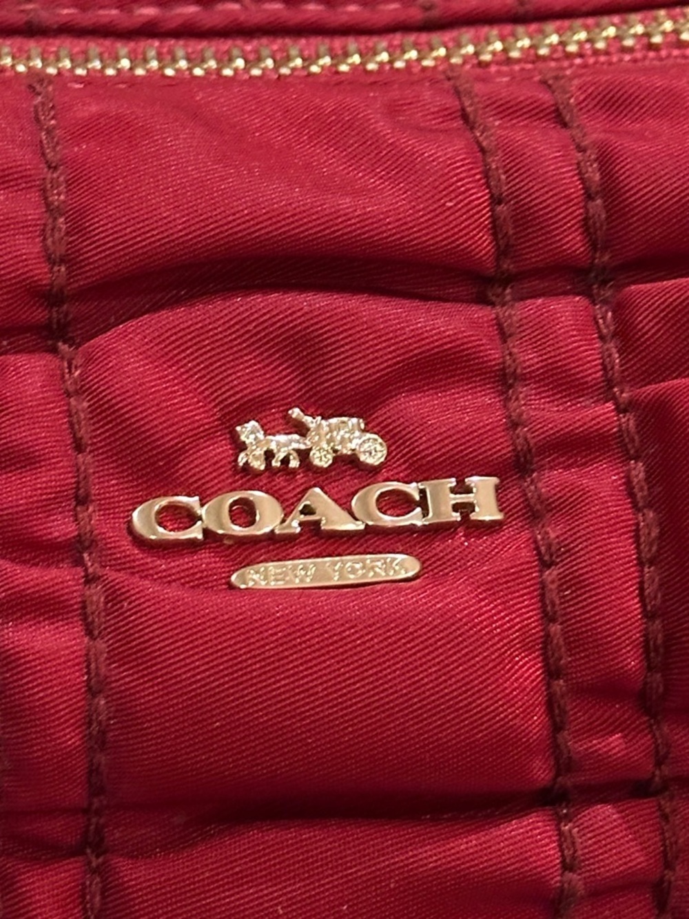 COACH Small Boxy Cosmetic Case w/Ruching Detail, in Red. NWOT - Picture 10 of 14